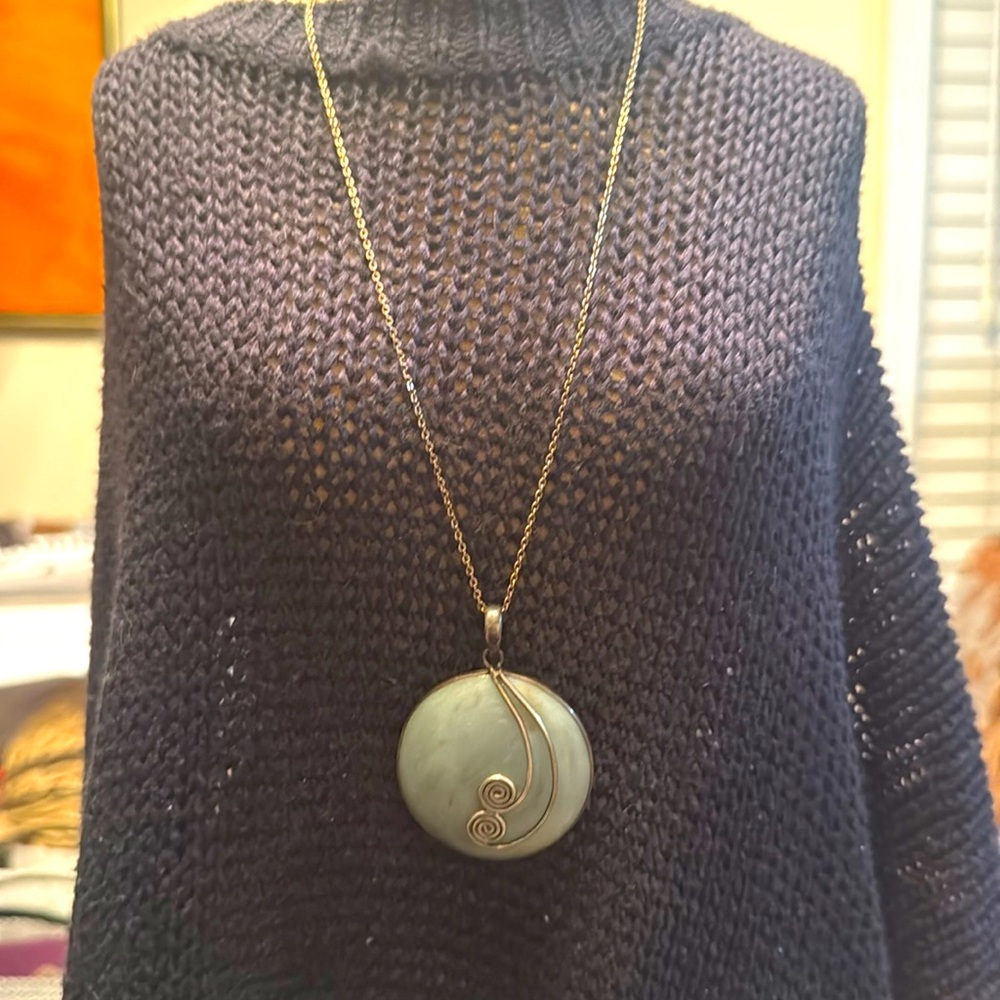 Vintage sterling silver Merav made in South Africa 
Chain not included